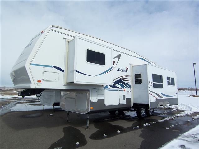 Used 2006 Forest River Sierra 30CKSS Fifth Wheel For Sale